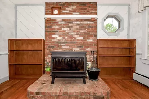Living - 8 Tomahawk Dr, Wareham, MA 02538 photo 3 of 5