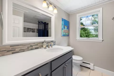 Bath - 40 Crestview Dr, Millis, MA 02054 photo 4 of 5