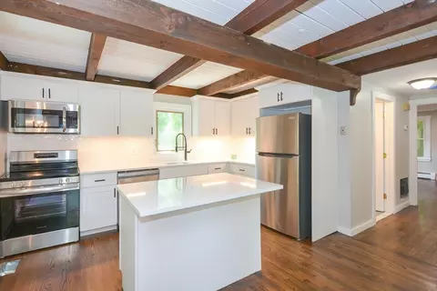 72 Fuller St, Canton, MA 02021 photo 4