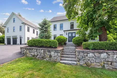 525 Country Way, Scituate, MA 02066