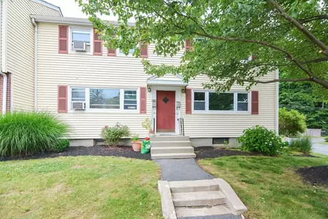 16 Prescott St #16, Framingham, MA 01702