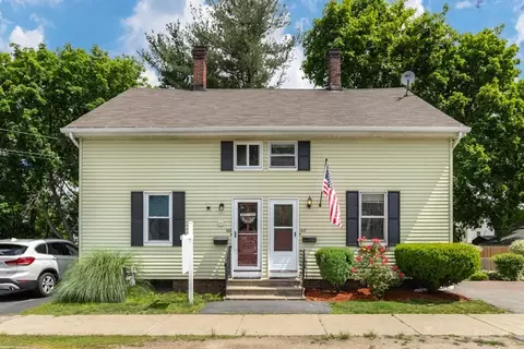 168 Water St #168, North Andover, MA 01845