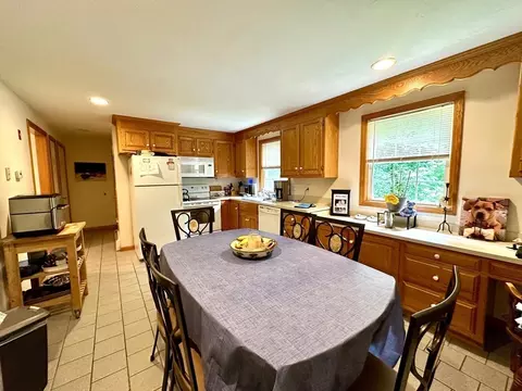 344 Granite St, Worcester, MA 01607 photo 4