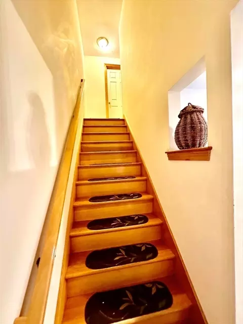 344 Granite St, Worcester, MA 01607 photo 8