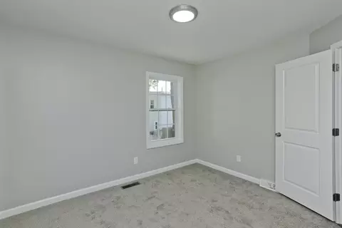 27 Brooks St, Springfield, MA 01109 photo 27