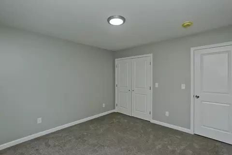 27 Brooks St, Springfield, MA 01109 photo 21