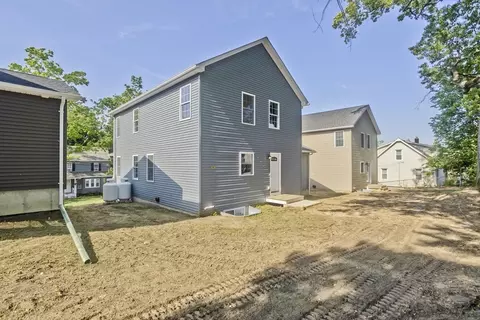 27 Brooks St, Springfield, MA 01109 photo 32