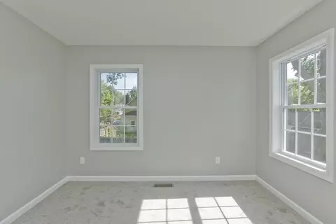 27 Brooks St, Springfield, MA 01109 photo 25