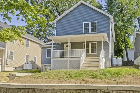 27 Brooks St, Springfield, MA 01109 photo 2