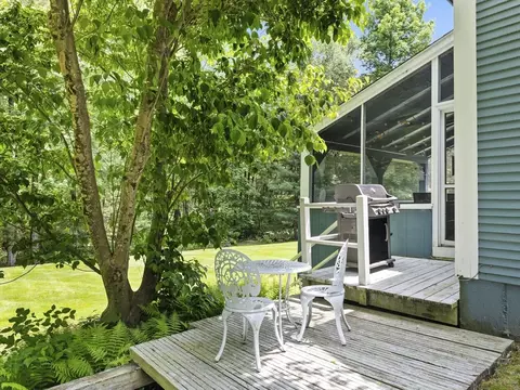 Exterior - 31 Scott Rd, Harvard, MA 01451 photo 4 of 9