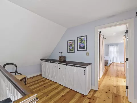 Entry Way - 31 Scott Rd, Harvard, MA 01451 photo 3 of 5