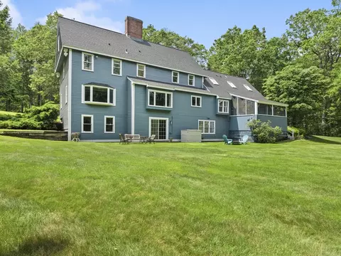 Exterior - 31 Scott Rd, Harvard, MA 01451 photo 8 of 9