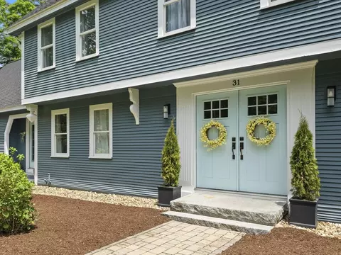 31 Scott Rd, Harvard, MA 01451