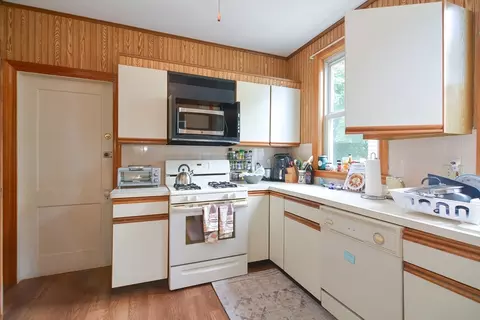 Kitchen - 94 Browne St, Brookline, MA 02446 photo 3 of 3