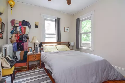 Bedroom - 94 Browne St, Brookline, MA 02446 photo 1 of 5