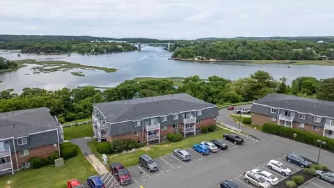 145 Essex Ave #519, Gloucester, MA 01930