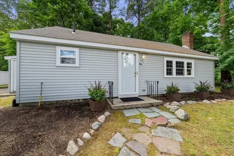 18 Hammond Rd # A, Natick, MA 01760