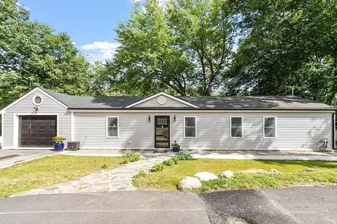 4 Marshall St, Billerica, MA 01821