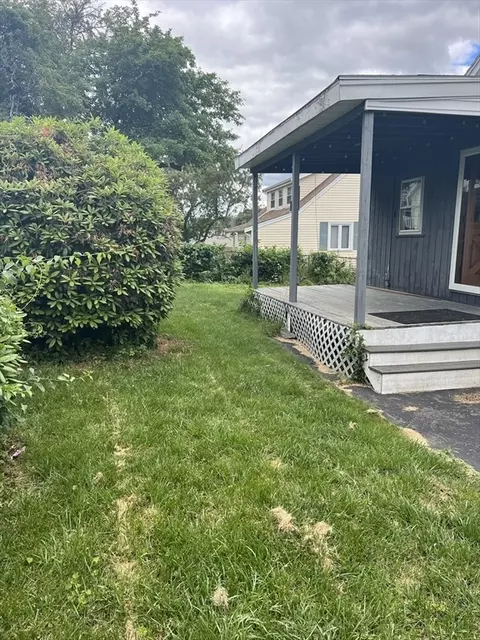 8 Dickerman Ln, Braintree, MA 02184 photo 5