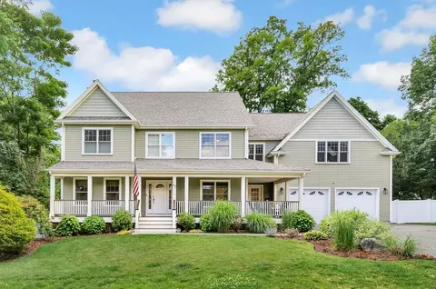 93 Pine Ridge Rd, Reading, MA 01867