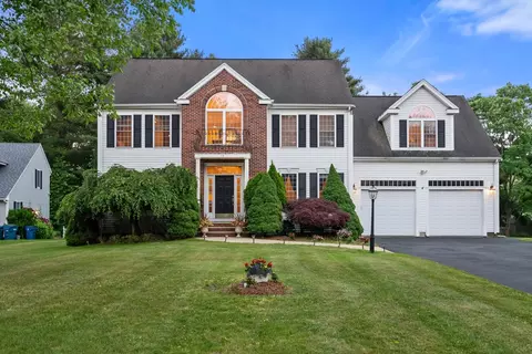 15 Beaver Brook Rd, Canton, MA 02021