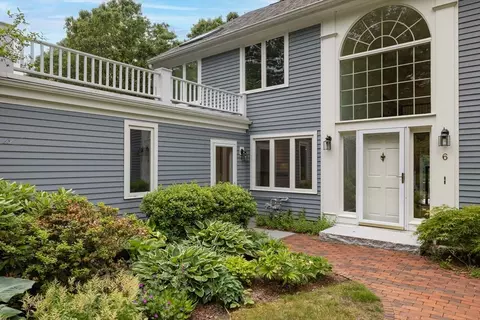 6 Hawkswood Ests #6, Amesbury, MA 01913