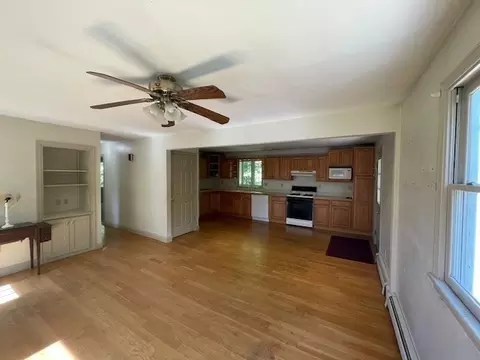 10 Old Grafton Rd, Upton, MA 01568 photo 8