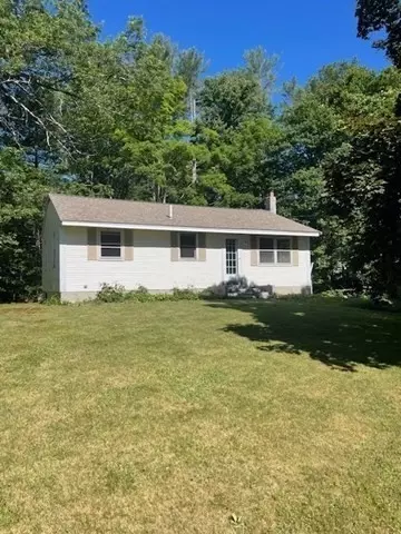 10 Old Grafton Rd, Upton, MA 01568 photo 2