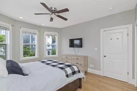 631 E 3rd St #2, Boston, MA 02127 photo 14