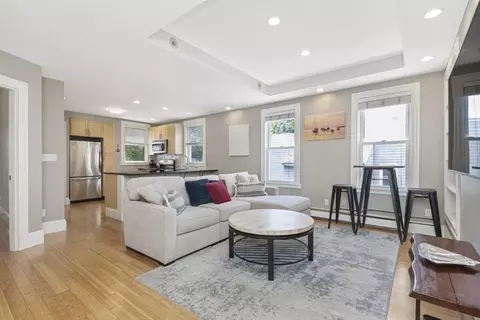 631 E 3rd St #2, Boston, MA 02127 photo 7