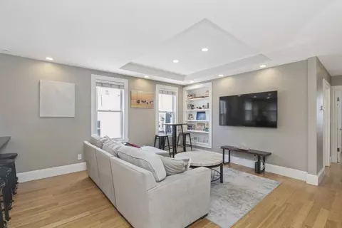 631 E 3rd St #2, Boston, MA 02127 photo 10