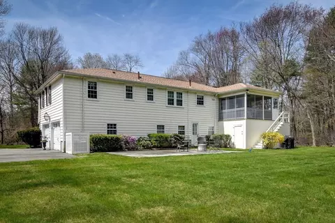 22 Edgewater Dr, Dover, MA 02030 photo 29