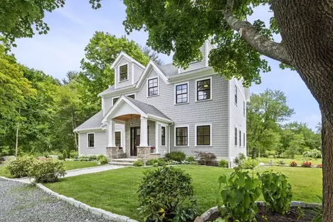 184 Western Ave, Essex, MA 01929