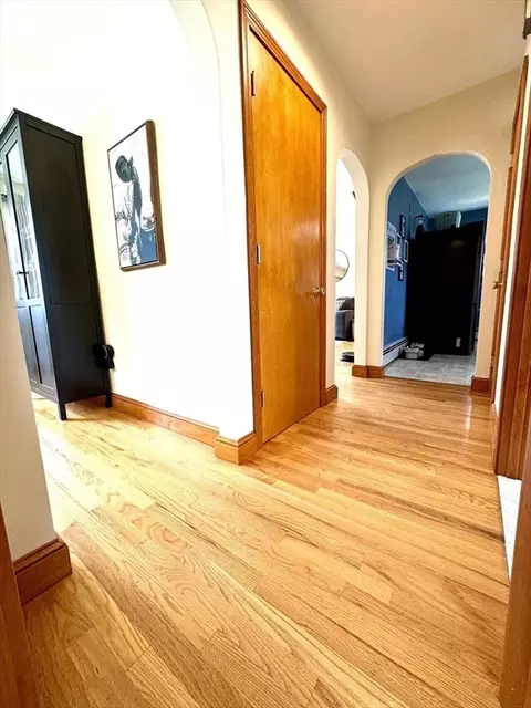 Entry Way - 88 Baldwin St, Fall River, MA 02720 photo 3 of 3