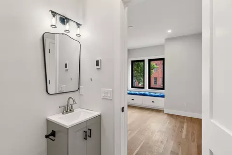 832 E Third #2, Boston, MA 02127 photo 29