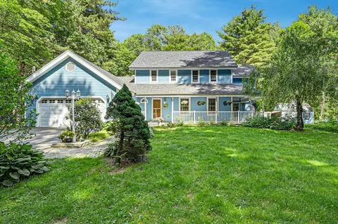 210 New Boston Rd, Sturbridge, MA 01566