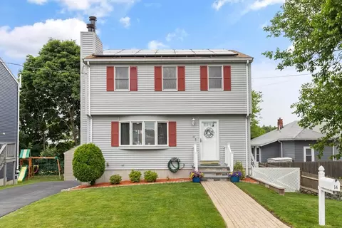 14 Beech St, Medford, MA 02155