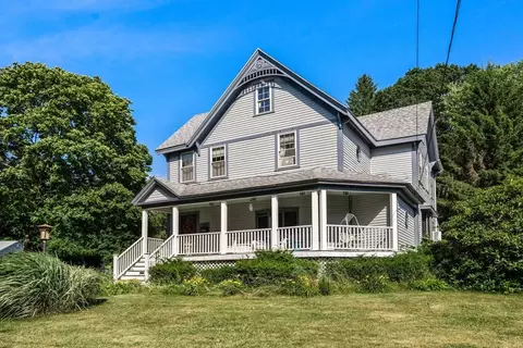 180 Berkley St, Taunton, MA 02780