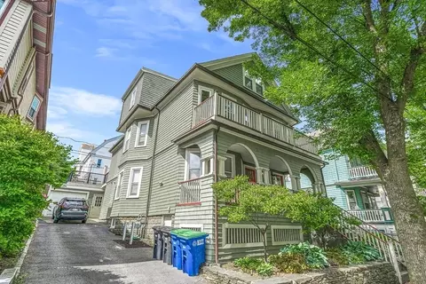 24 Ossipee Rd #24, Somerville, MA 02144