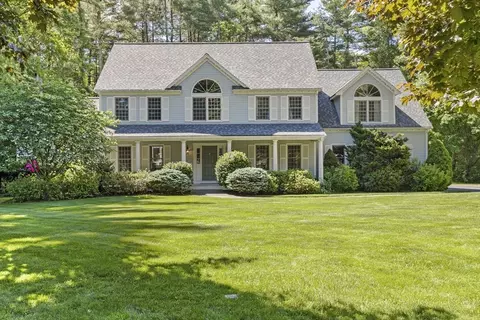 14 Creek Dr, Norfolk, MA 02056