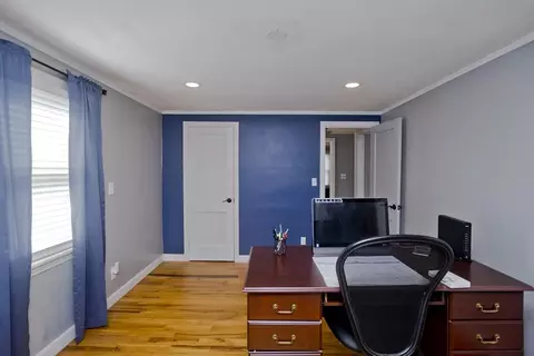 91 Pilgrim Rd, Springfield, MA 01118 photo 33