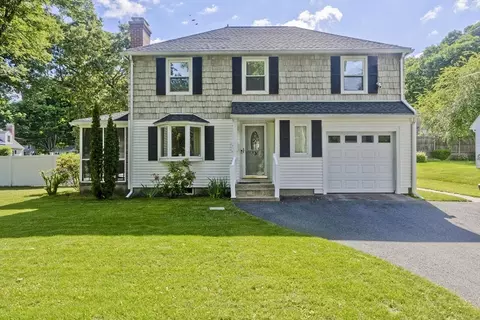 91 Pilgrim Rd, Springfield, MA 01118