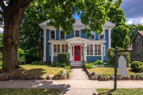 96 John St, Reading, MA 01867 photo 4
