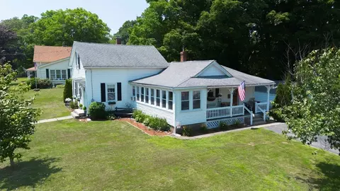 194 Main St, Grafton, MA 01560
