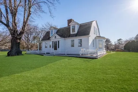73 Summer St, Hingham, MA 02043 photo 35