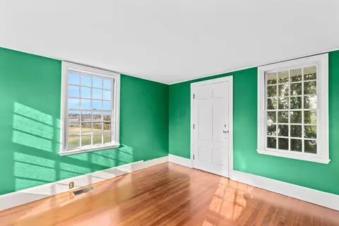 73 Summer St, Hingham, MA 02043 photo 10