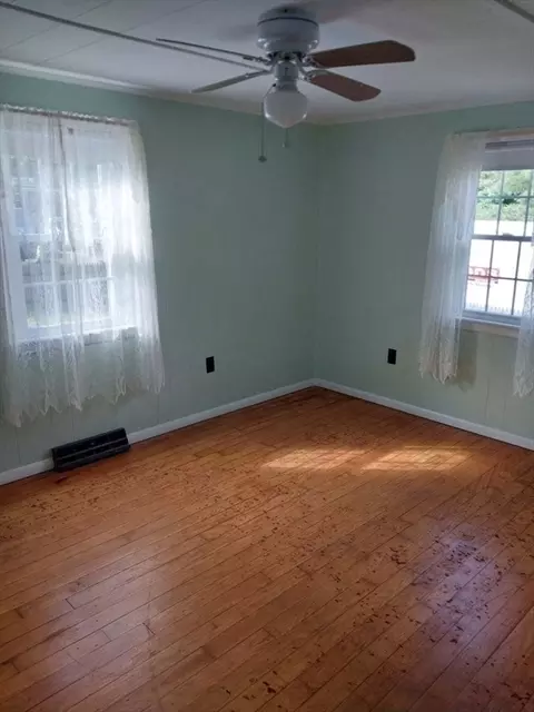 24 Meadowlark Dr, Wareham, MA 02571 photo 12