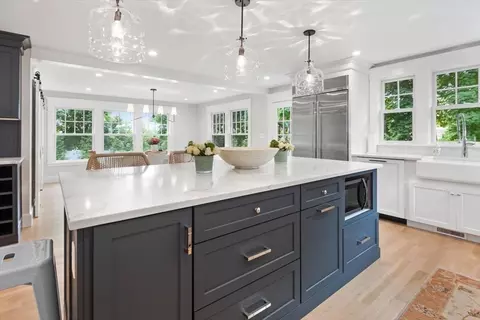 Kitchen - 15 Union St, Hingham, MA 02043 photo 4 of 7