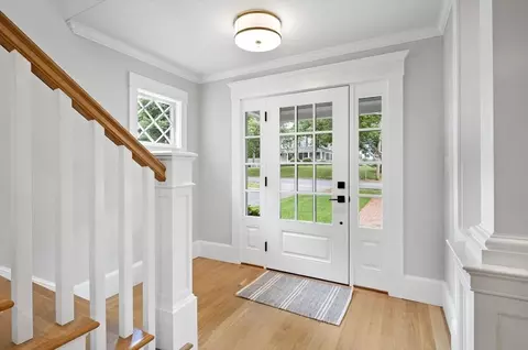 Entry Way - 15 Union St, Hingham, MA 02043 photo 1 of 6
