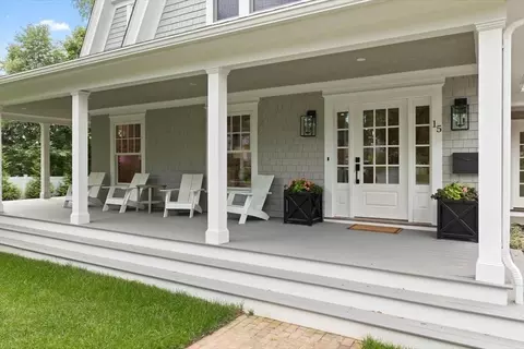 Exterior - 15 Union St, Hingham, MA 02043 photo 3 of 9